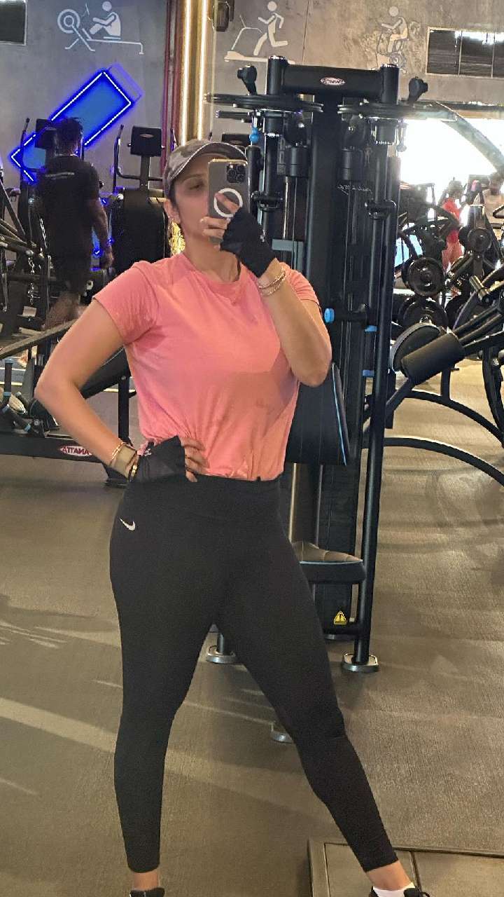 Sania Mirza Shows How to Earn Weekend Cheat Meals in New Workout Video -  News18