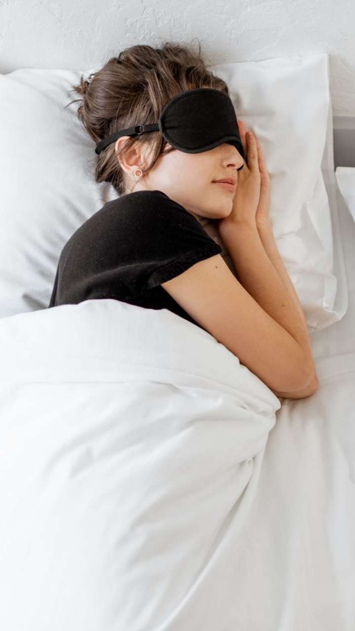 Why Is It better To Sleep On Your Left Side?