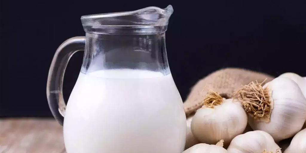 सेहत के लिए फायदेमंद लहसुन वाला दूध