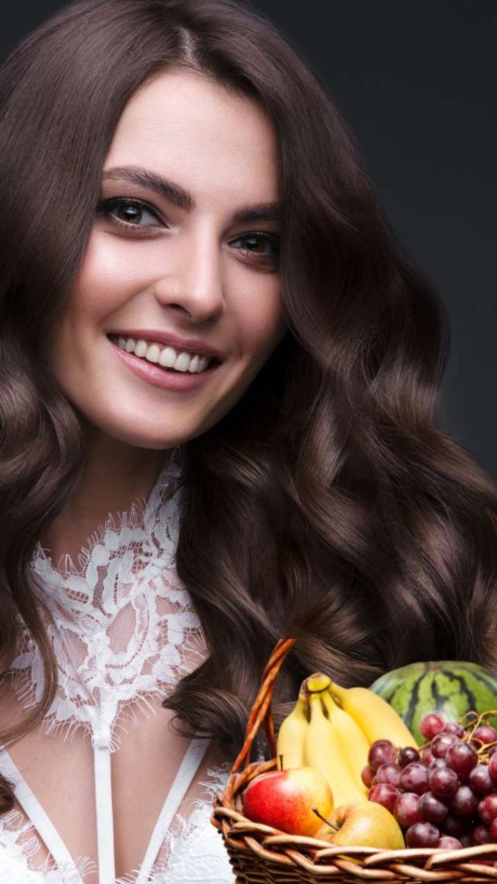 Top 6 Vitamin C Rich Fruits To Promote Hair Growth top-6-vitamin-c-rich-fruits-to-promote-hair-growth