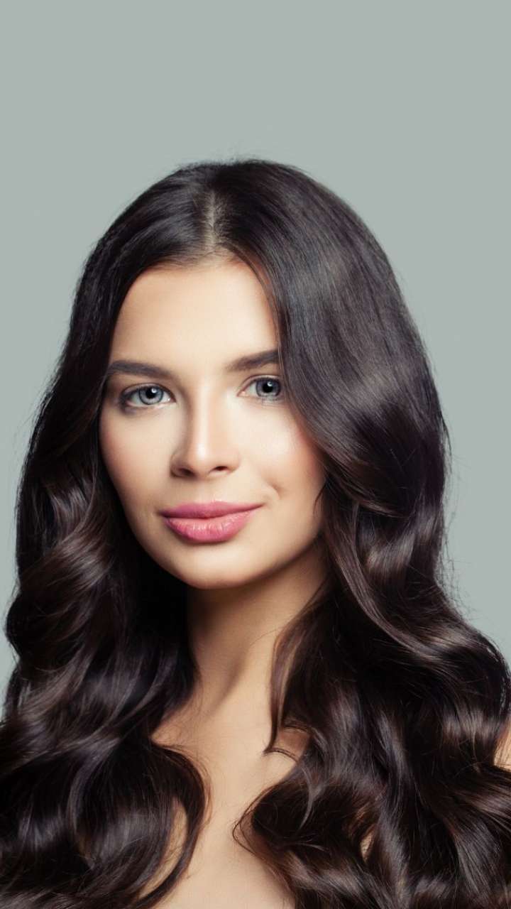 How To Make Hair Spray To Prevent Dry Scalp During Seasonal Change
