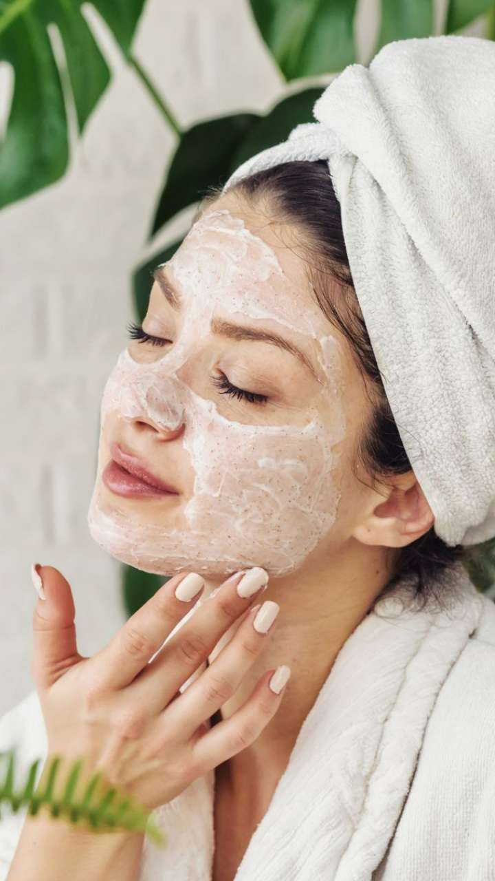 Tips To De-Tan Your Skin At Home