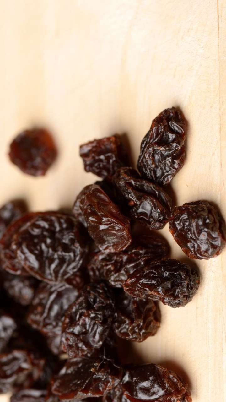 Is Soaked Raisins Good For Heart?
