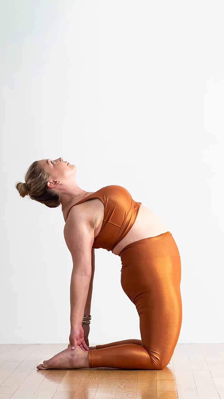 Ustrasana, camel posture, are you doing it right? | Prana Yoga