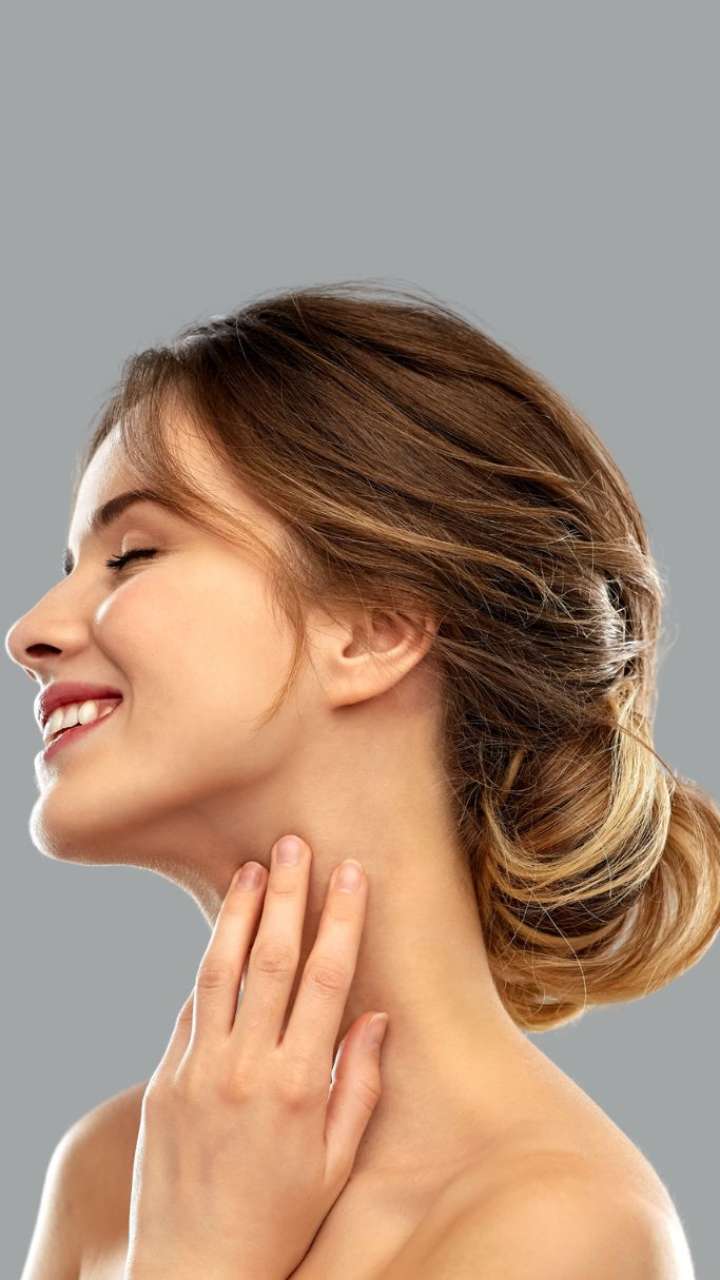 How To Lighten Neck At Home Naturally?