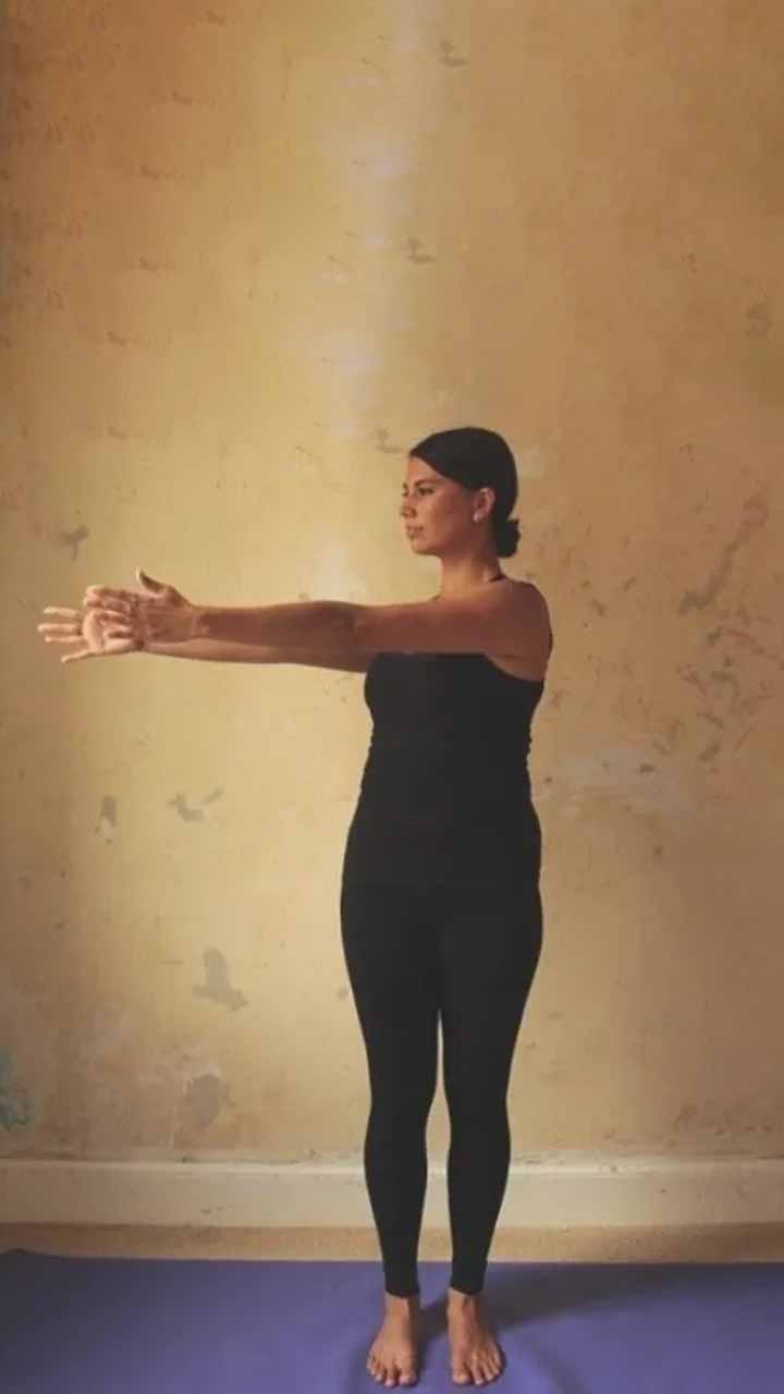 How to do Tiryaka Kati Chakrasana ( तिर्यक कटि चक्र आसन ) Master Vishal  Yoga - YouTube