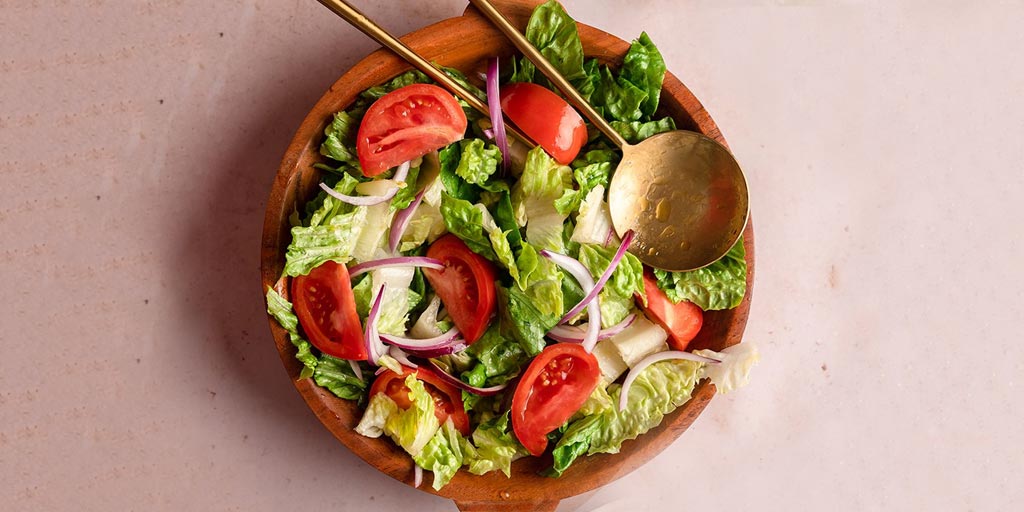6 healthy summer salads and their nutritional values