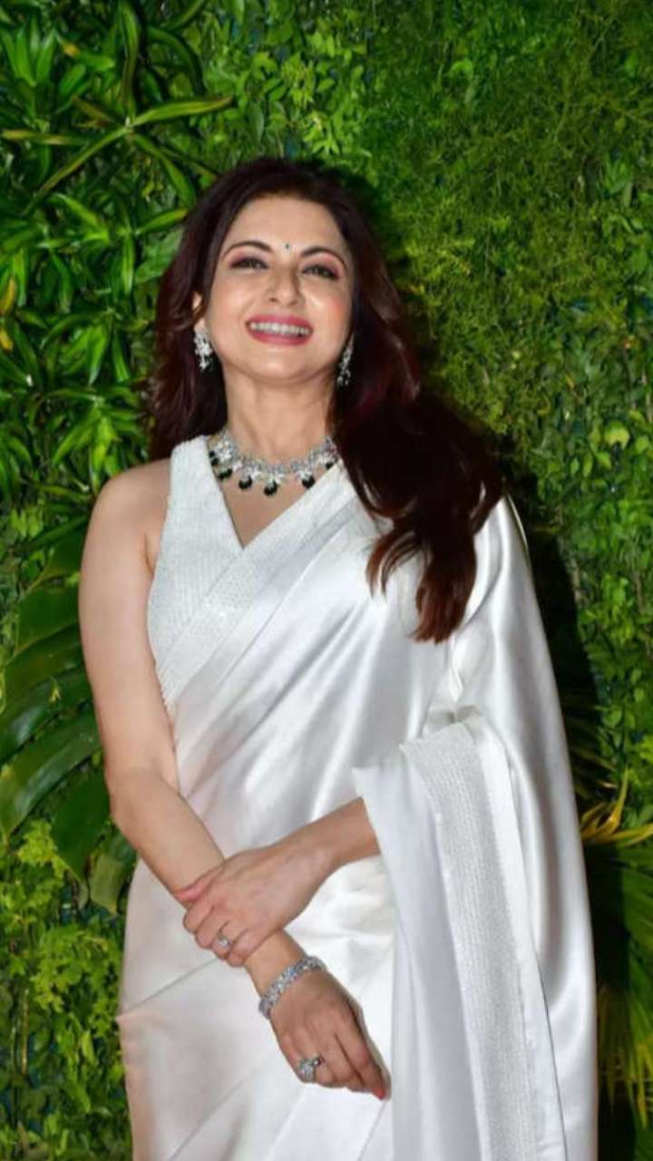 Bhagyashree's High Protein Peas And Paneer Patties Recipe For Breakfast