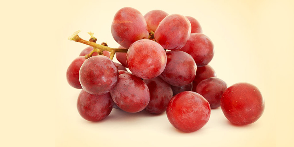 लाल अंगूर खाने के फायदे