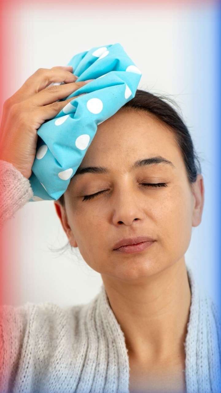 सिरदर्द में बर्फ की सिकाई कितनी देर तक करनी चाहिए?