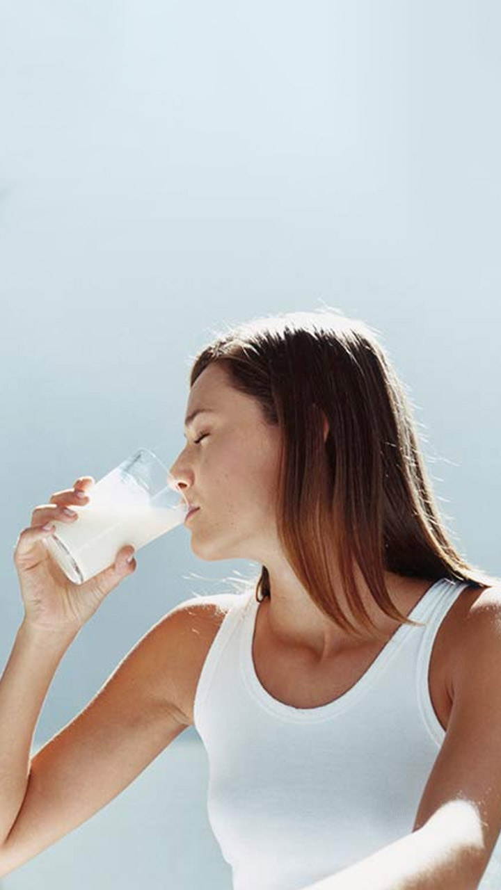 Amazing Health Benefits Of Drinking Milk At Night