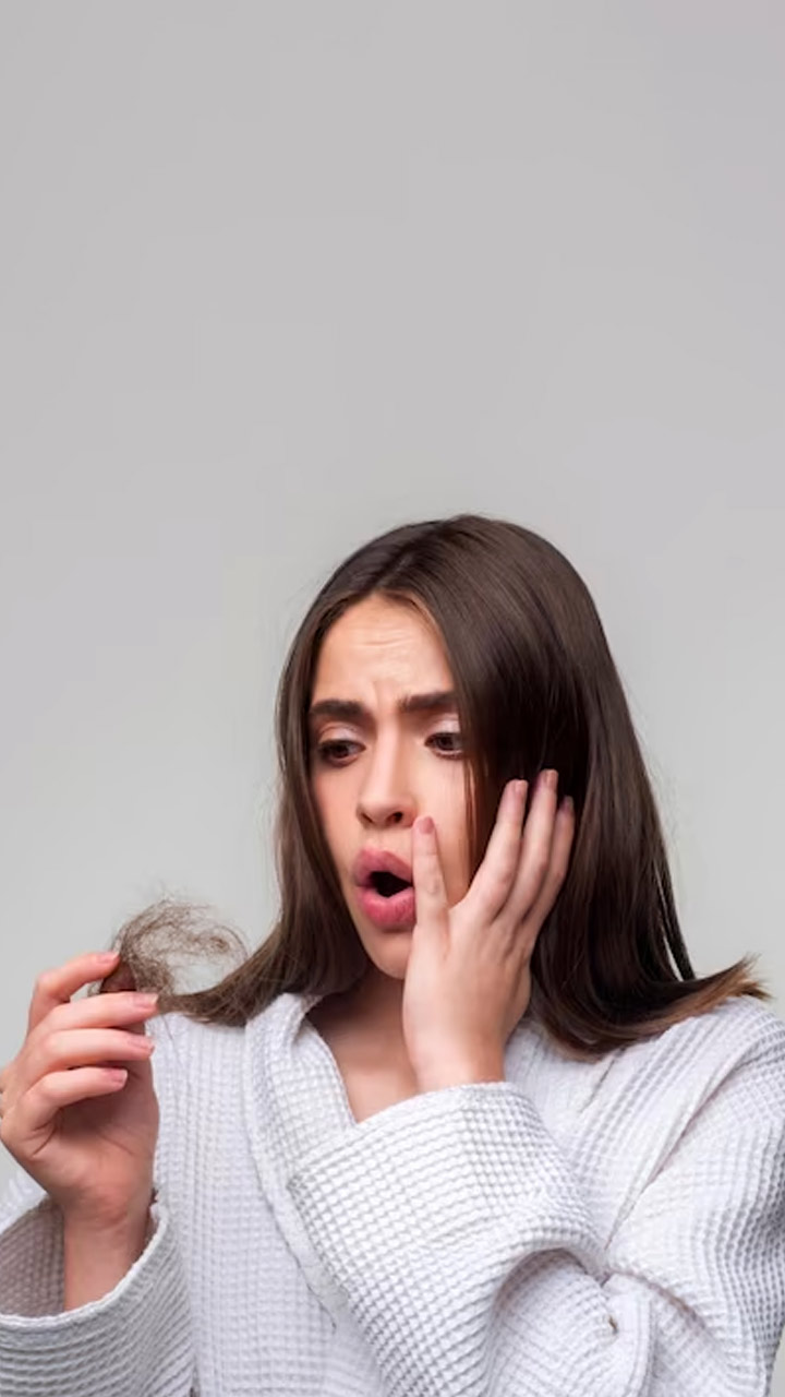  Remedies To Manage Dry Scalp During Winters