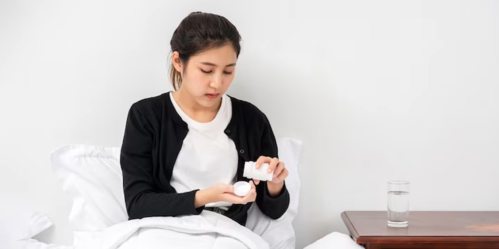 Supplements To Avoid Before Bed