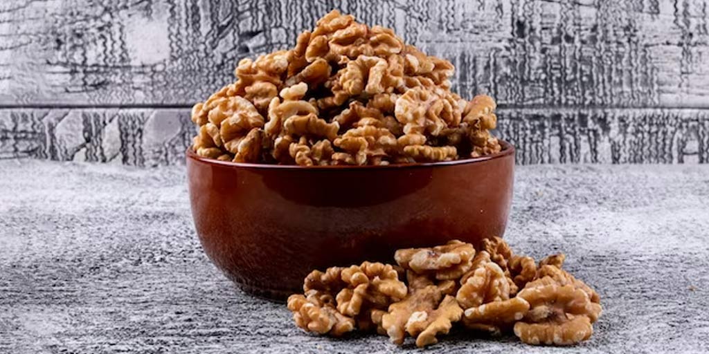 Health benefits of soaked walnuts