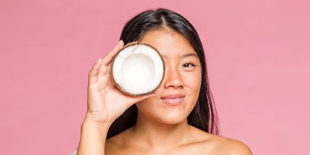 reasons-to-add-coconut-oil-to-your-skincare-regime