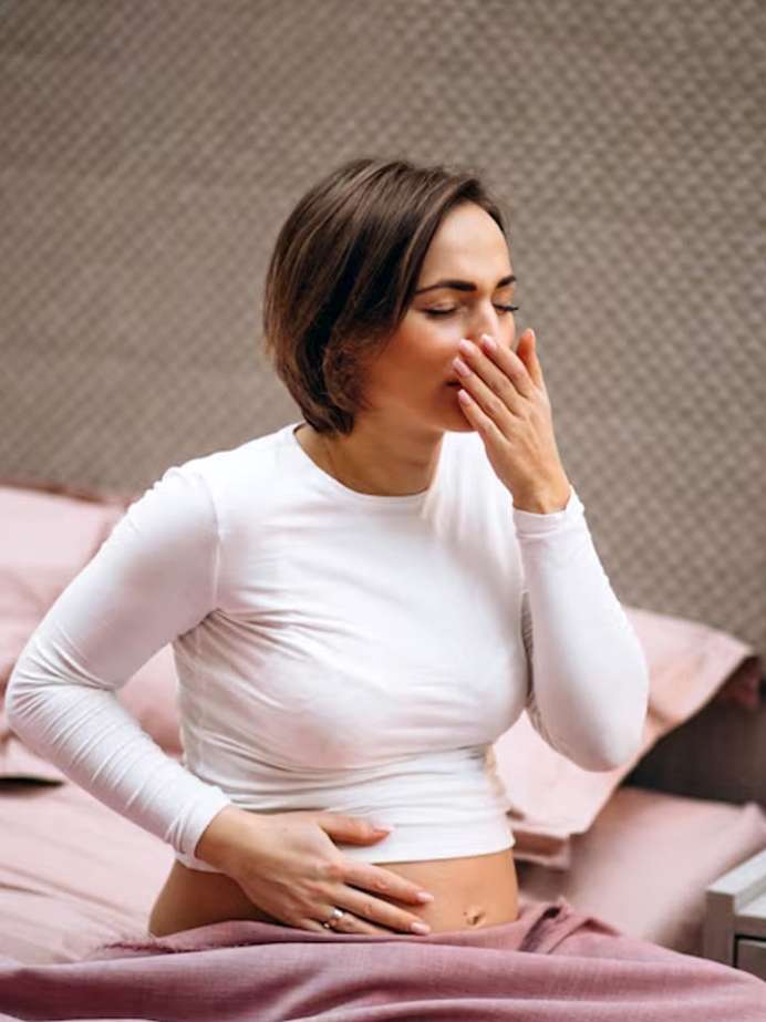 उल्टी कैसे रोकें? vomiting pregnancy health vomiting in pregnancy