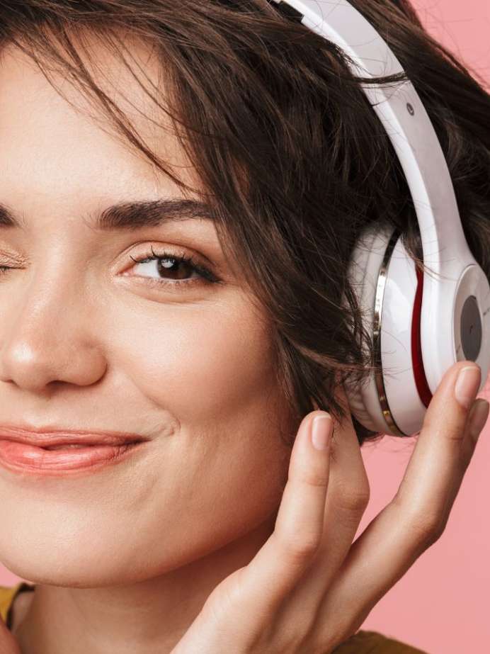 Your Earphones Are Ruining Your Hearing and Brain Headphones Hearing