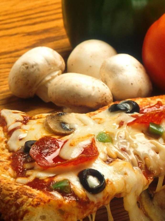 8 Foods That You Should Avoid At Night Onlymyhealth 8-foods-that-you-should-avoid-at-night-onlymyhealth